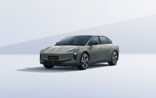 Hongqi EH7