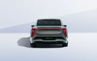 Hongqi EH7