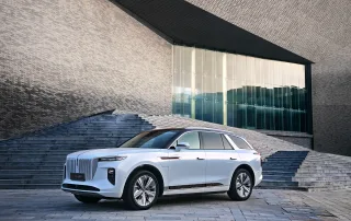 Hongqi E-HS9